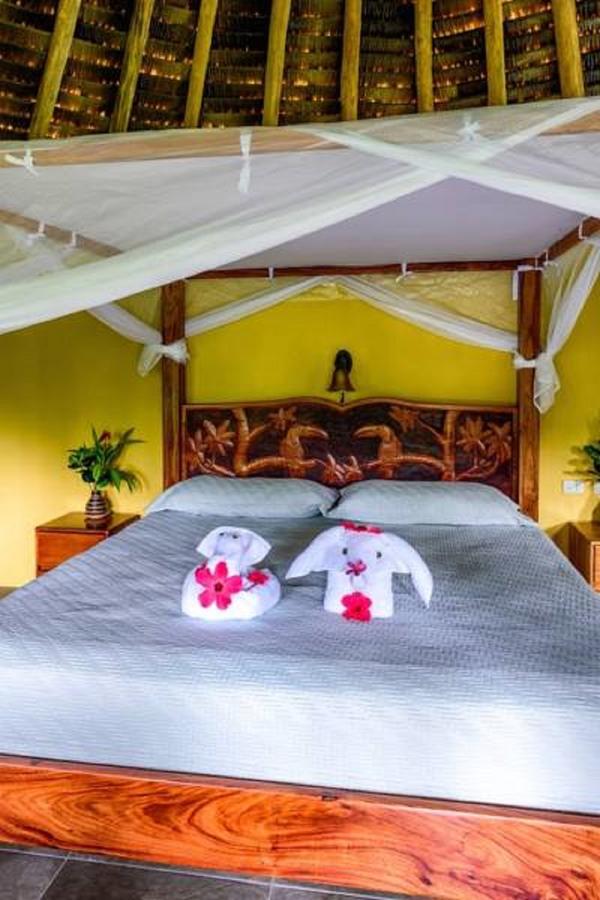 Luna Lodge Carate المظهر الخارجي الصورة